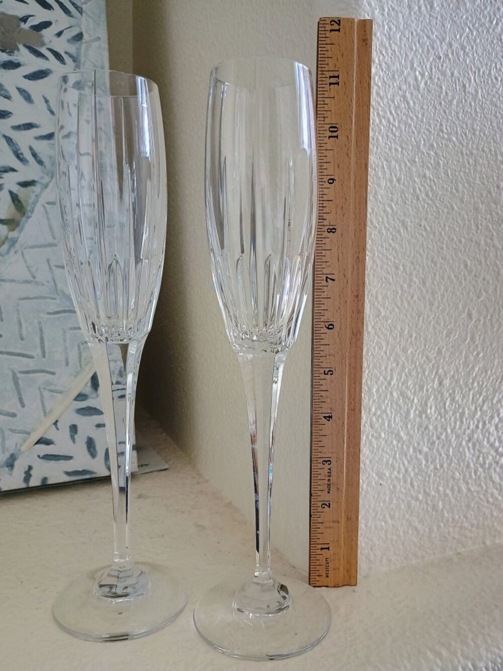 EUC CRYSTAL CHAMPAGNE FLUTES SET OF 2 ELEGANT - Picture 2 of 4